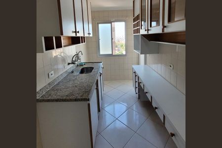 Apartamento à venda com 63m², 2 quartos e 2 vagasCozinha