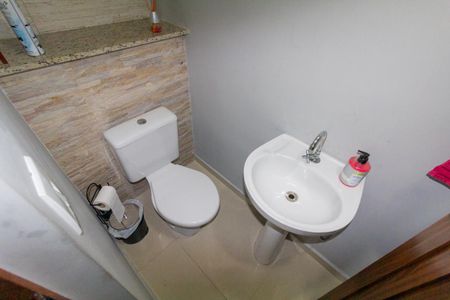 Casa para alugar com 70m², 2 quartos e 1 vaga Casa para alugar com 70m², 2 quartos e 1 vagaLavabo