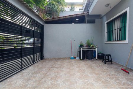 Casa para alugar com 70m², 2 quartos e 1 vaga Casa para alugar com 70m², 2 quartos e 1 vagaGaragem