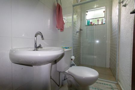 Casa para alugar com 70m², 2 quartos e 1 vaga Casa para alugar com 70m², 2 quartos e 1 vagaBanheiro