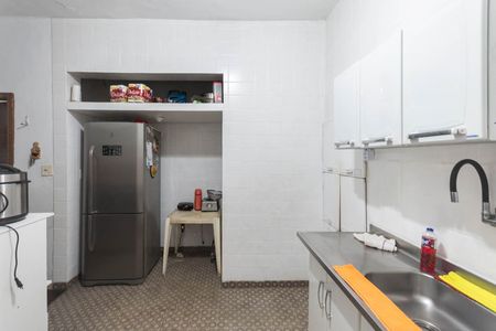 Casa à venda com 192m², 5 quartos e 5 vagasCozinha