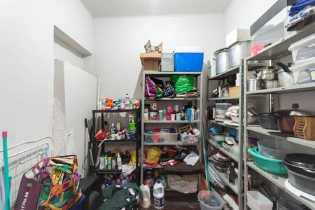 Casa à venda com 192m², 5 quartos e 5 vagasQuarto de Serviço