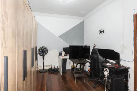 Casa à venda com 192m², 5 quartos e 5 vagasQuarto 1