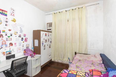 Casa à venda com 192m², 5 quartos e 5 vagasQuarto 3