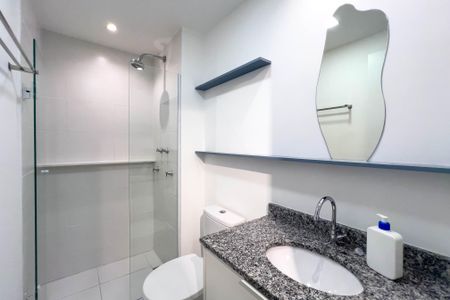 Studio para alugar com 27m², 1 quarto e sem vaga Studio para alugar com 27m², 1 quarto e sem vagaBanheiro