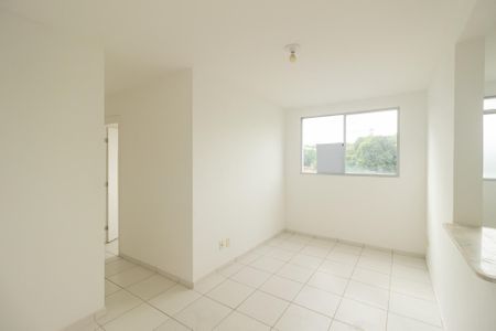 Sala de apartamento para alugar com 2 quartos, 44m² em Campo Grande, Rio de Janeiro