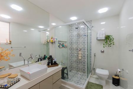 Apartamento à venda com 172m², 4 quartos e sem vagaBanheiro Suíte