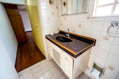 Casa à venda com 50m², 2 quartos e 1 vaga Casa à venda com 50m², 2 quartos e 1 vagaBanheiro da Suíte