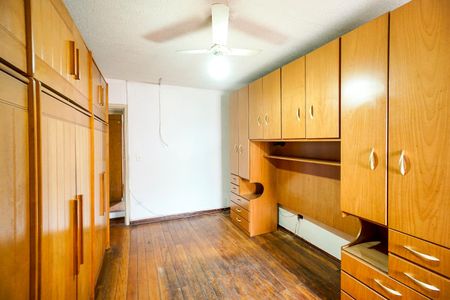 Casa à venda com 50m², 2 quartos e 1 vaga Casa à venda com 50m², 2 quartos e 1 vagaSuíte