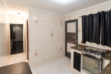 Casa para alugar com 210m², 2 quartos e sem vaga Casa para alugar com 210m², 2 quartos e sem vagaCozinha