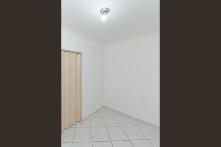 Casa para alugar com 210m², 2 quartos e sem vaga Casa para alugar com 210m², 2 quartos e sem vagaQuarto 2