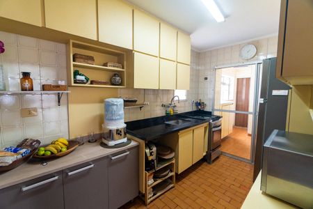 Apartamento à venda com 86m², 3 quartos e 2 vagasCozinha