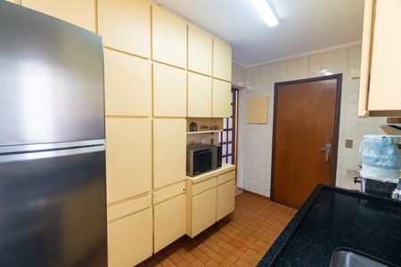 Apartamento à venda com 86m², 3 quartos e 2 vagasCozinha