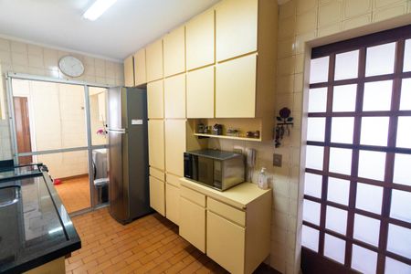 Apartamento à venda com 86m², 3 quartos e 2 vagasCozinha