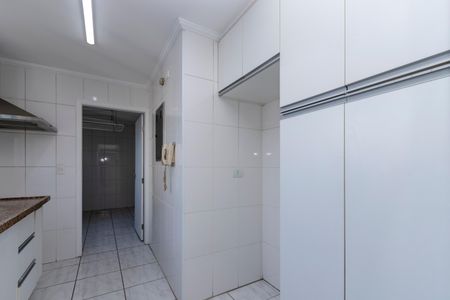 Apartamento à venda com 157m², 4 quartos e 2 vagasCozinha