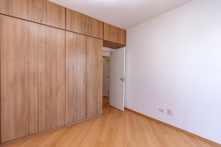 Apartamento à venda com 157m², 4 quartos e 2 vagasQuarto 3