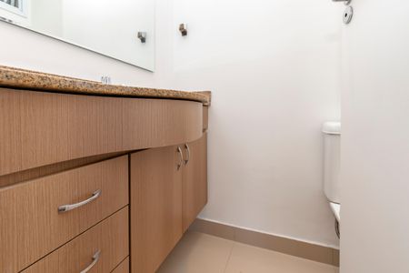 Apartamento à venda com 157m², 4 quartos e 2 vagasLavabo