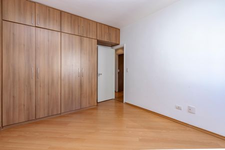 Apartamento à venda com 157m², 4 quartos e 2 vagasQuarto 1
