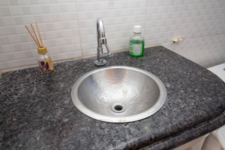 Apartamento para alugar com 55m², 2 quartos e 1 vaga Apartamento para alugar com 55m², 2 quartos e 1 vagaBanheiro