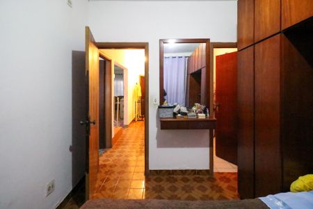 Casa à venda com 232m², 4 quartos e 2 vagasSuíte