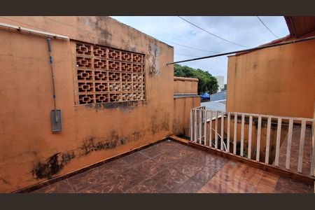 Casa à venda com 232m², 4 quartos e 2 vagasQuintal