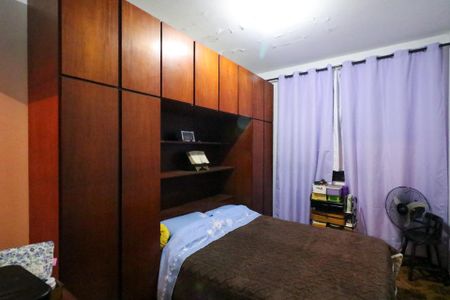 Casa à venda com 232m², 4 quartos e 2 vagasSuíte