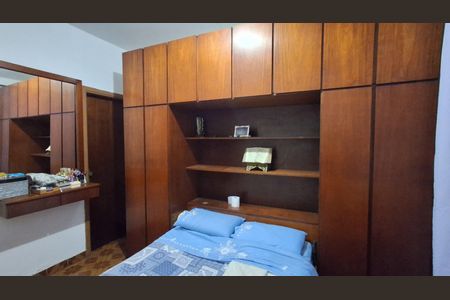 Casa à venda com 4 quartos, 232m² em Santa Maria, Santo André