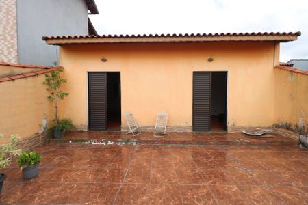 Casa à venda com 232m², 4 quartos e 2 vagasVaranda dos Quarto 