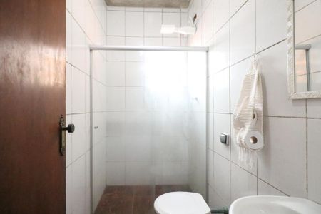 Casa à venda com 232m², 4 quartos e 2 vagasBanheiro da Área de Serviço