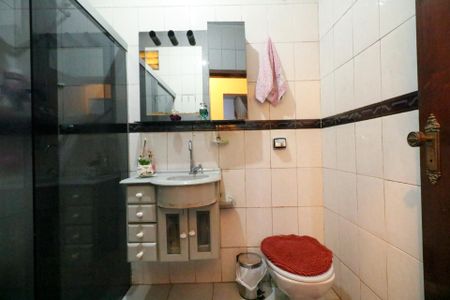 Casa à venda com 232m², 4 quartos e 2 vagasBanheiro