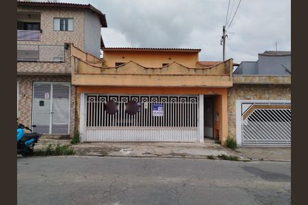 Casa à venda com 232m², 4 quartos e 2 vagasFachada