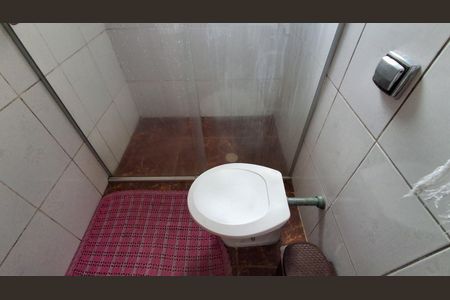 Casa à venda com 232m², 4 quartos e 2 vagasBanheiro Social 