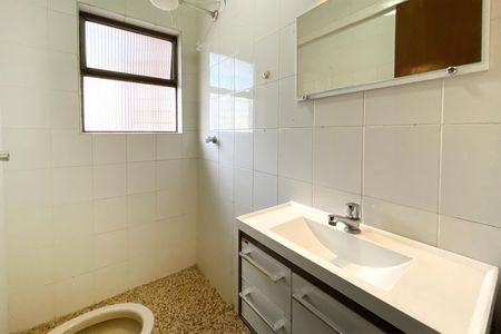Apartamento à venda com 406m², 4 quartos e 3 vagasBanheiro de Serviço