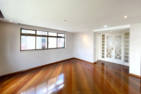 Apartamento à venda com 406m², 4 quartos e 3 vagasSala