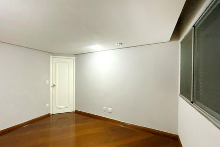 Apartamento à venda com 406m², 4 quartos e 3 vagasQuarto 1