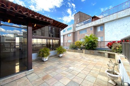 Apartamento à venda com 406m², 4 quartos e 3 vagasVaranda da Cobertura