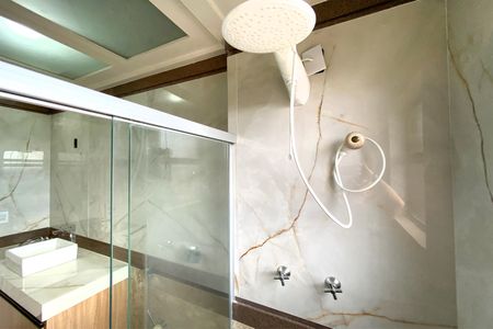 Apartamento à venda com 406m², 4 quartos e 3 vagasBanheiro