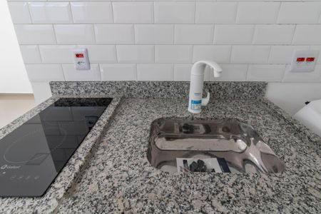 Cozinha de kitnet/studio para alugar com 1 quarto, 20m² em Vila Santa Maria, Guarulhos
