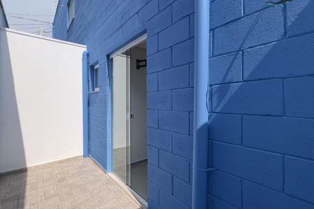 Área externa de kitnet/studio para alugar com 1 quarto, 18m² em Vila Santa Maria, Guarulhos