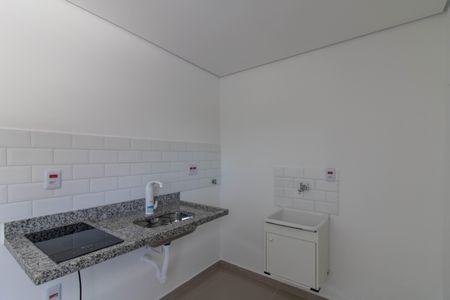 Cozinha de kitnet/studio para alugar com 1 quarto, 16m² em Vila Santa Maria, Guarulhos