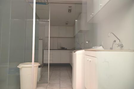 Casa para alugar com 200m², 4 quartos e 2 vagas