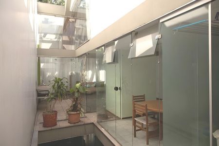 Casa para alugar com 4 quartos, 200m² em Moema, São Paulo