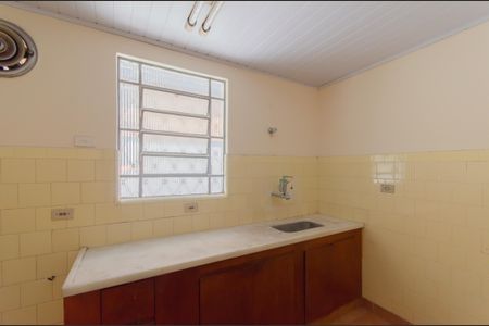 Casa à venda com 105m², 3 quartos e 2 vagas Casa à venda com 105m², 3 quartos e 2 vagasCozinha