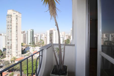 Varanda de apartamento à venda com 1 quarto, 154m² em Indianópolis, São Paulo