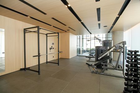 Apartamento à venda com 170m², 3 quartos e 2 vagas Apartamento à venda com 170m², 3 quartos e 2 vagasÁrea Comum - Academia