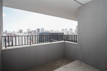 Apartamento à venda com 170m², 3 quartos e 2 vagas Apartamento à venda com 170m², 3 quartos e 2 vagasVaranda da Suíte 3