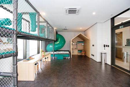 Apartamento à venda com 170m², 3 quartos e 2 vagas Apartamento à venda com 170m², 3 quartos e 2 vagasÁrea Comum - Brinquedoteca