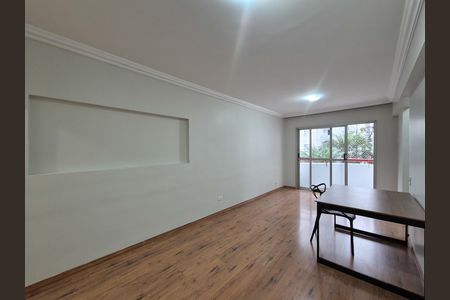 Apartamento para alugar com 82m², 2 quartos e 1 vaga Apartamento para alugar com 82m², 2 quartos e 1 vagaSala
