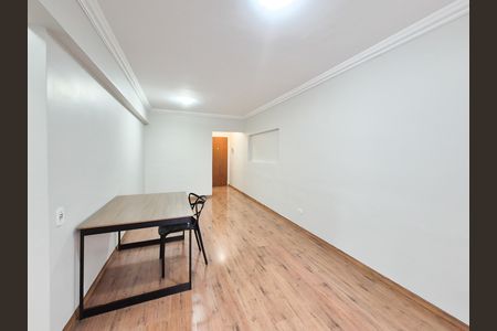 Apartamento para alugar com 82m², 2 quartos e 1 vaga Apartamento para alugar com 82m², 2 quartos e 1 vagaSala