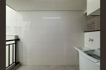 Apartamento para alugar com 34m², 1 quarto e sem vagaSacada